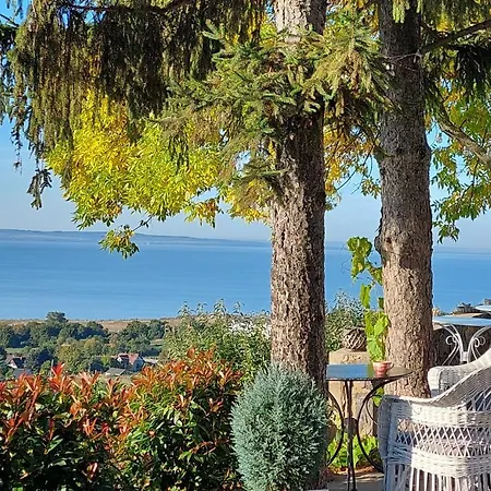 Maison Bagatell Badacsony ゲストハウス