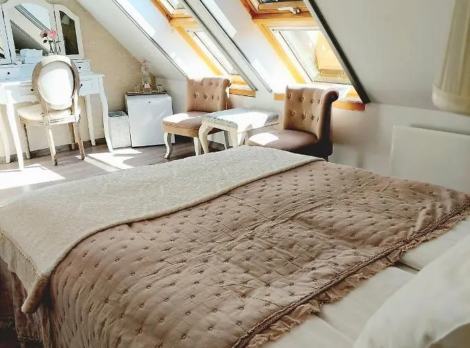 Maison Bagatell Badacsony Gæstehus Badacsonytomaj